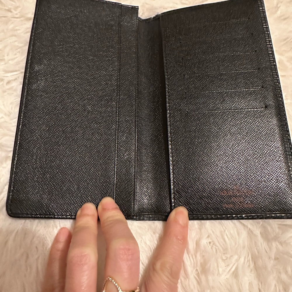 Louis Vuitton Black Wallet - Picture 2 of 11